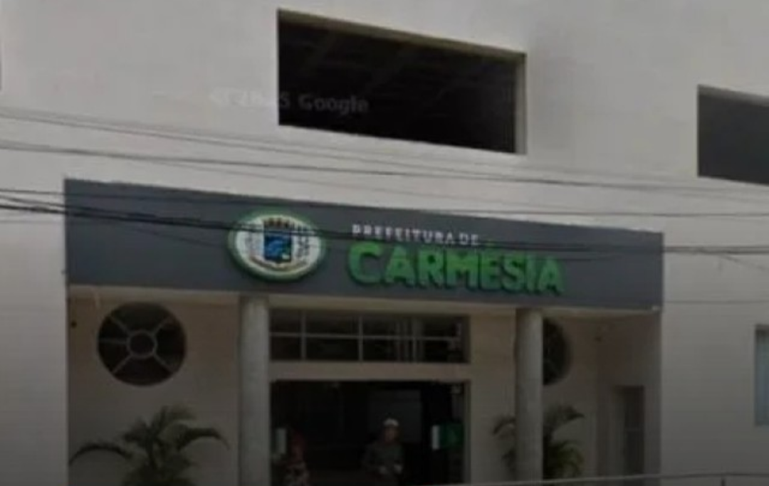 O Ministério Público de Minas Gerais (MPMG), por meio da Promotoria de Justiça de Ferros, atuou para combater irregularidades na Prefeitura de Carmésia....