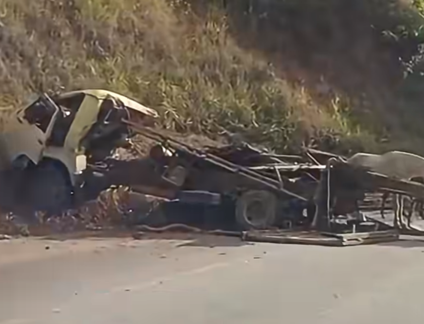 Um grave acidente de trânsito foi registrado na tarde deste domingo, dia 21, em Santana do Paraíso. O incidente ocorreu na estrada de acesso à região da...