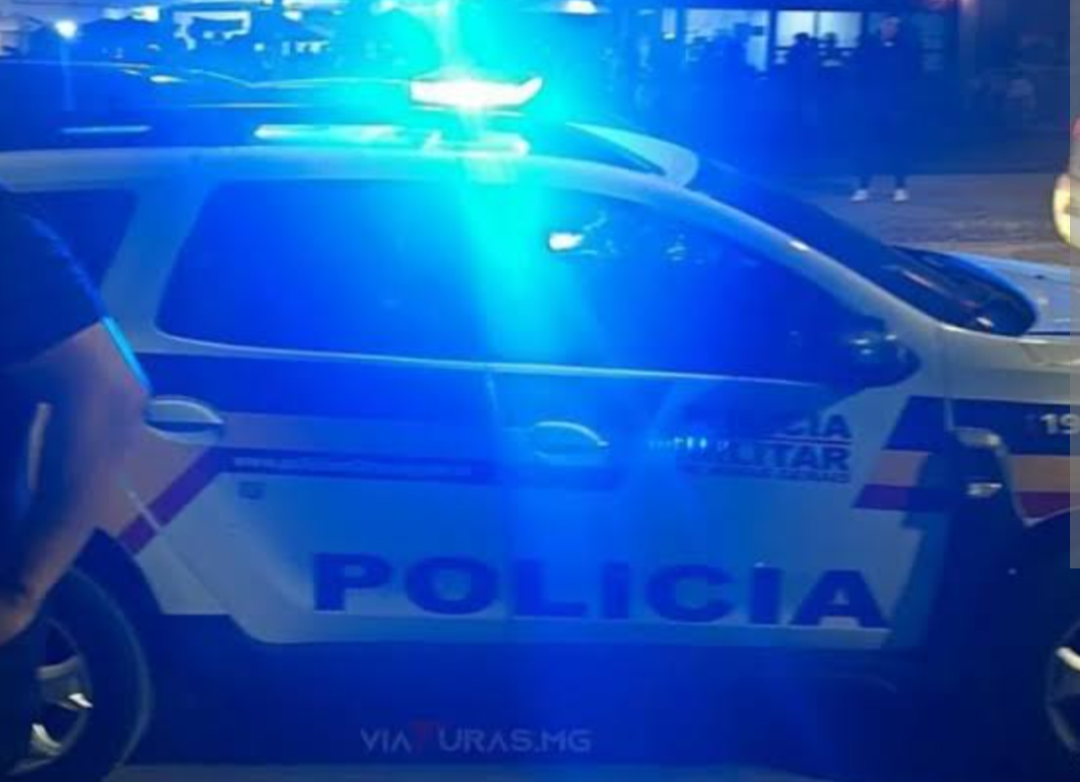 Um homem de 32 anos foi fatalmente atingido por disparos de arma de fogo na noite desta quarta-feira (24), em Pirapora, após um desentendimento em um ba...