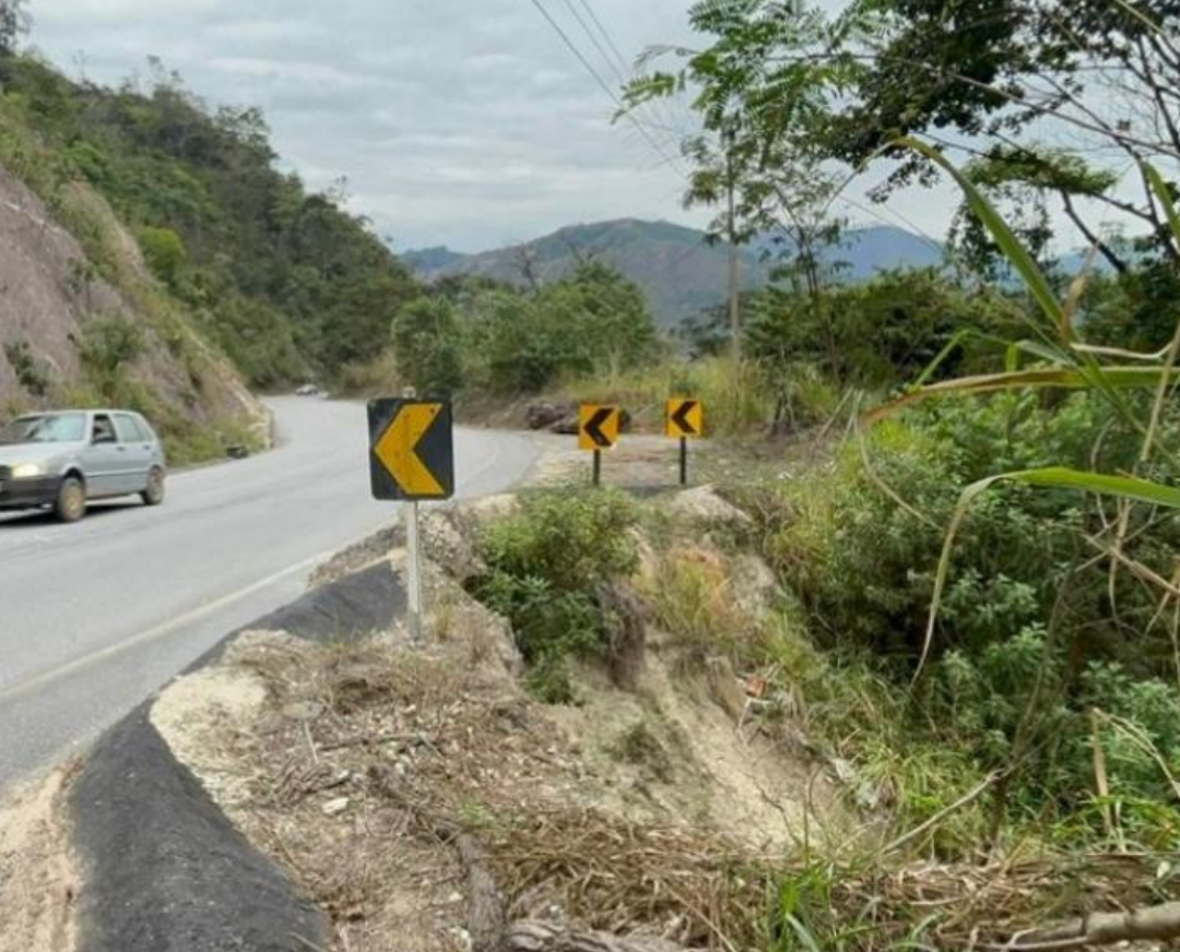 A segurança viária na MG-320, especificamente no trecho que conecta a BR-381 a Jaguaraçu, tornou-se motivo de grande preocupação para a população local....