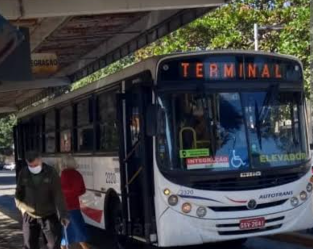 Os usuários do transporte coletivo urbano em Coronel Fabriciano devem se preparar para um impacto direto no bolso a partir deste sábado, 4 de maio. A ta...