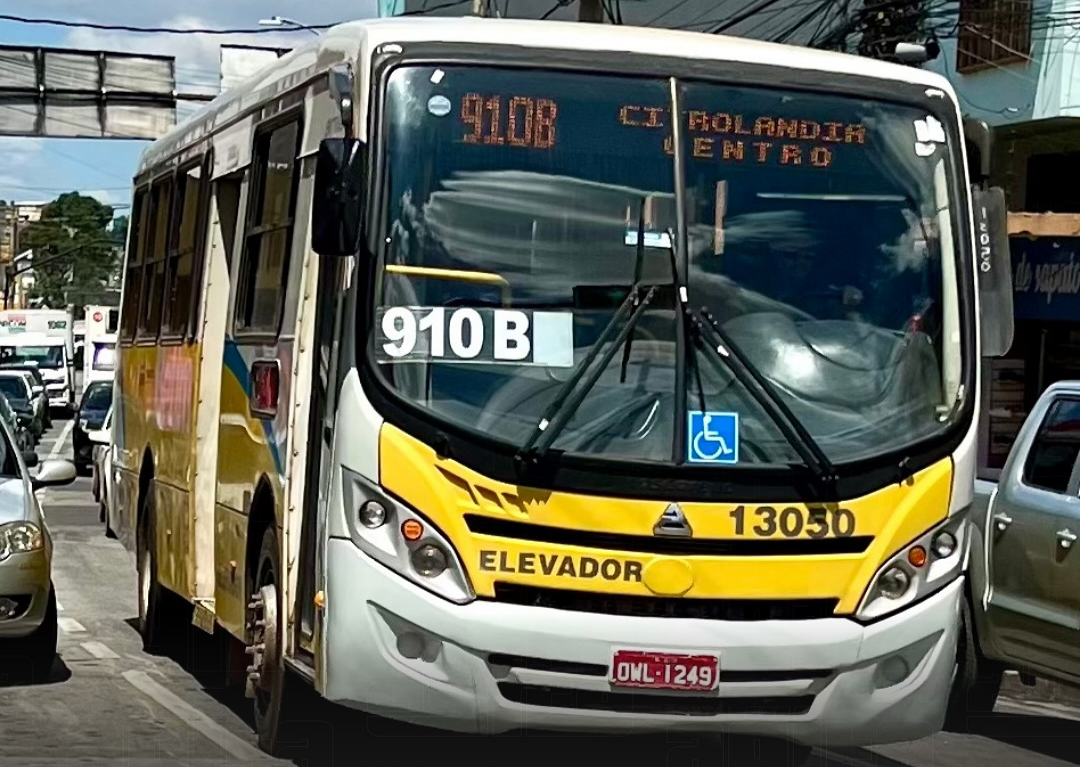 Moradores de diversos bairros de Betim, em Minas Gerais, enfrentam uma rotina de desafios diários devido a problemas persistentes no sistema de transpor...