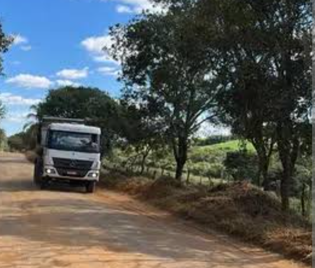 No coração do Norte de Minas Gerais, o município de Vargem Grande do Rio Pardo reconhece a importância de sua vasta rede de estradas rurais. Estas vias ...