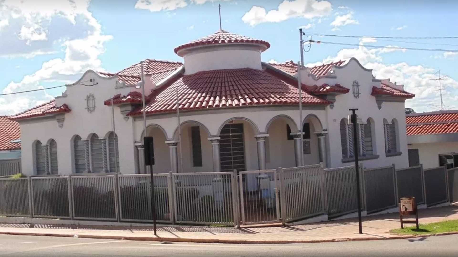 A Prefeitura de Coromandel, em Minas Gerais, divulgou o edital para um novo concurso público, abrindo 37 vagas imediatas e estabelecendo um cadastro de ...