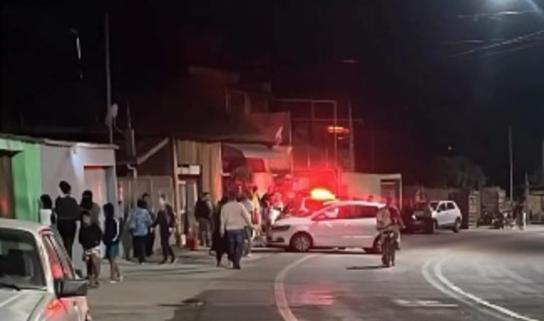 A noite da última quarta-feira, 8 de maio, foi palco de um assassinato em Santa Maria de Itabira. Um homem de 64 anos perdeu a vida após ser alvejado po...