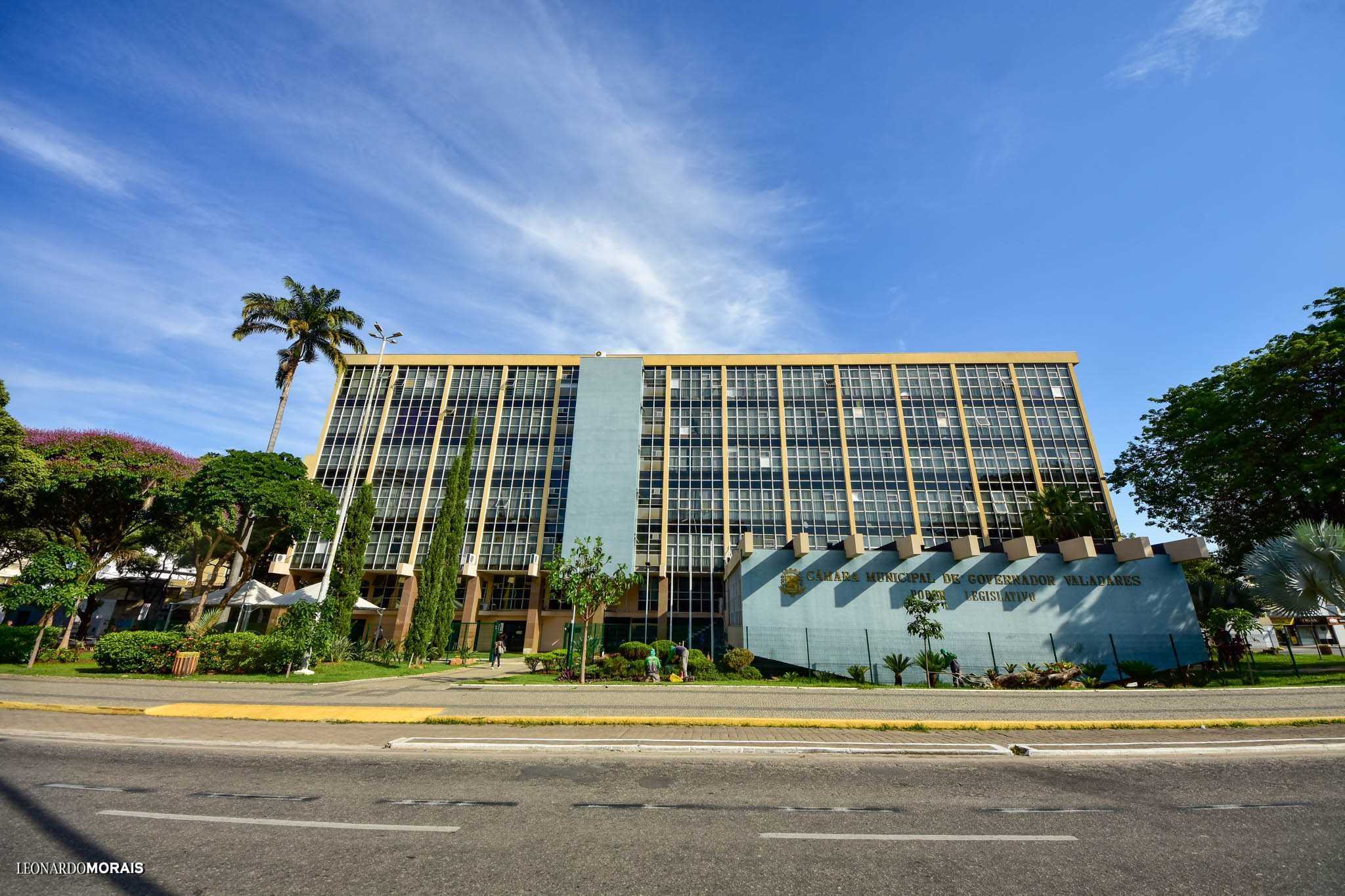 A Prefeitura de Governador Valadares, localizada no Leste de Minas Gerais, instituiu a Situação de Emergência no âmbito dos serviços socioassistenciais ...