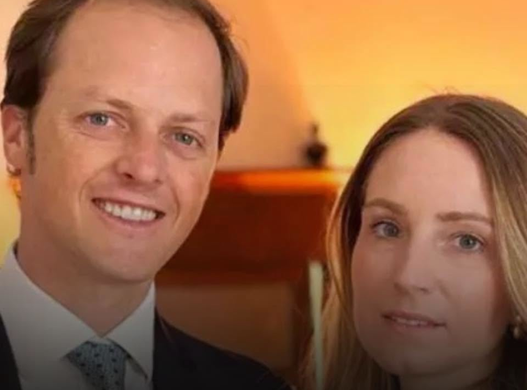 O príncipe Dom Rafael de Orleans e Bragança, sucessor presuntivo ao hipotético trono brasileiro, enfrenta a possibilidade de perder seus direitos dinást...