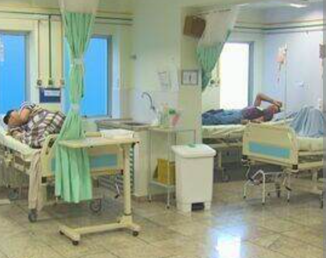 A situação de superlotação que assola a Unidade de Pronto Atendimento (UPA) e o Hospital Bom Pastor, em Varginha, foi oficialmente reconhecida pela Pref...