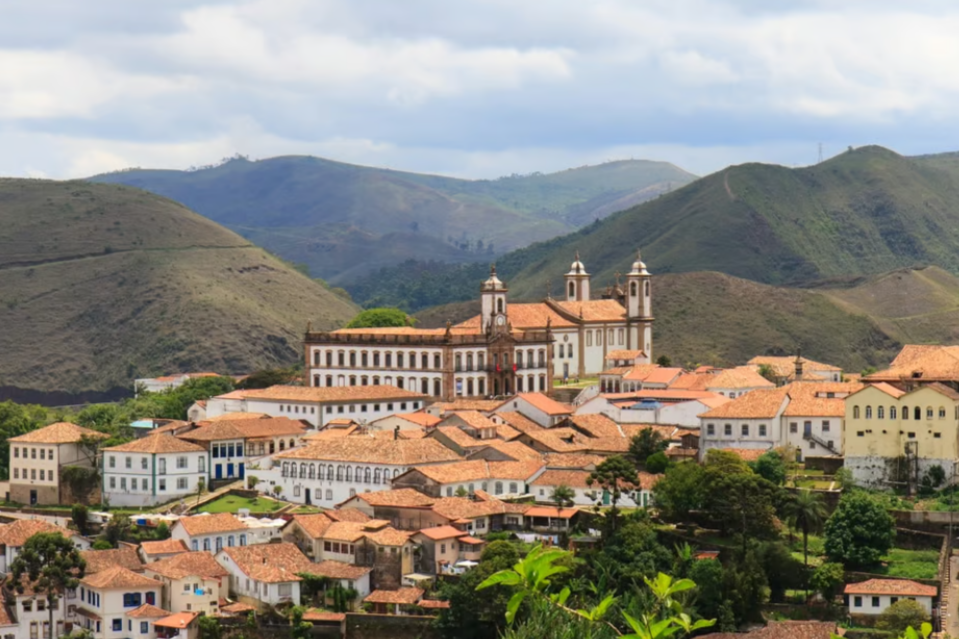 A Câmara Municipal de Rio Piracicaba, localizada no interior de Minas Gerais, divulgou o edital do Concurso Público 01/2026, que oferece 5 vagas efetiva...