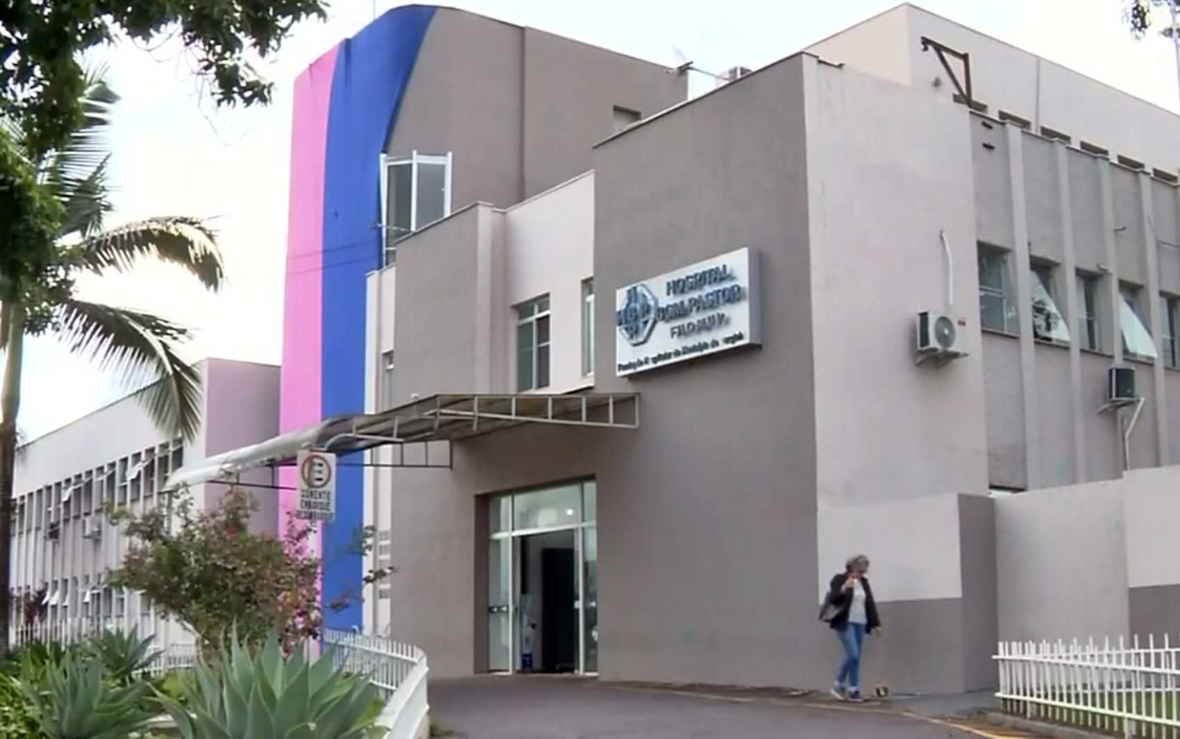 A Unidade de Terapia Intensiva (UTI) adulta do Hospital Bom Pastor, localizado em Varginha, Minas Gerais, alcançou 100% de ocupação de seus leitos. A in...