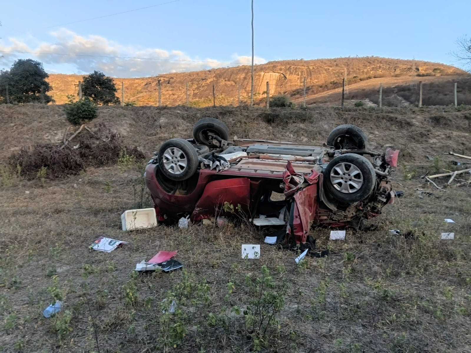 Uma fatalidade marcou a BR-367, no município de Jequitinhonha, em Minas Gerais, na última quinta-feira (23). Uma idosa de 76 anos perdeu a vida em um gr...