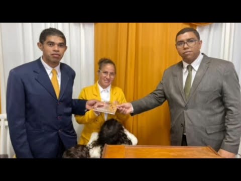 É com um olhar retrospectivo que o Portal Minas recorda um momento significativo para a comunidade religiosa de Piedade do Rio Grande-MG. Em uma celebra...
