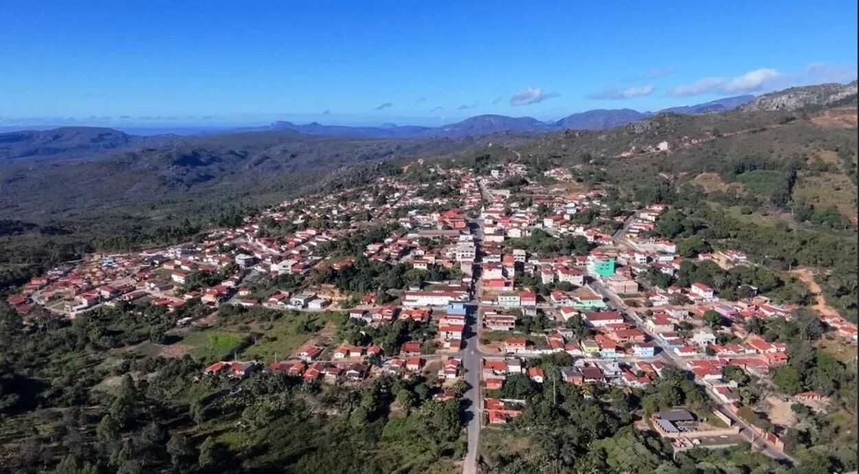 Botumirim, no Norte de Minas Gerais, prepara-se para sediar uma intensa agenda cultural por meio do Festivale. O evento promete transformar a cidade em ...