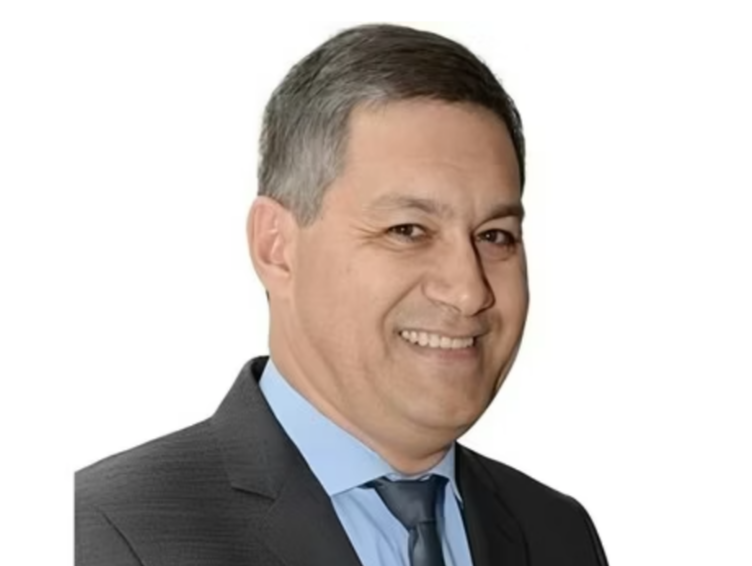 Uma reviravolta no cenário político de Arapuá, Minas Gerais, foi confirmada com a decisão do ministro Alexandre de Moraes, do Supremo Tribunal Federal (...