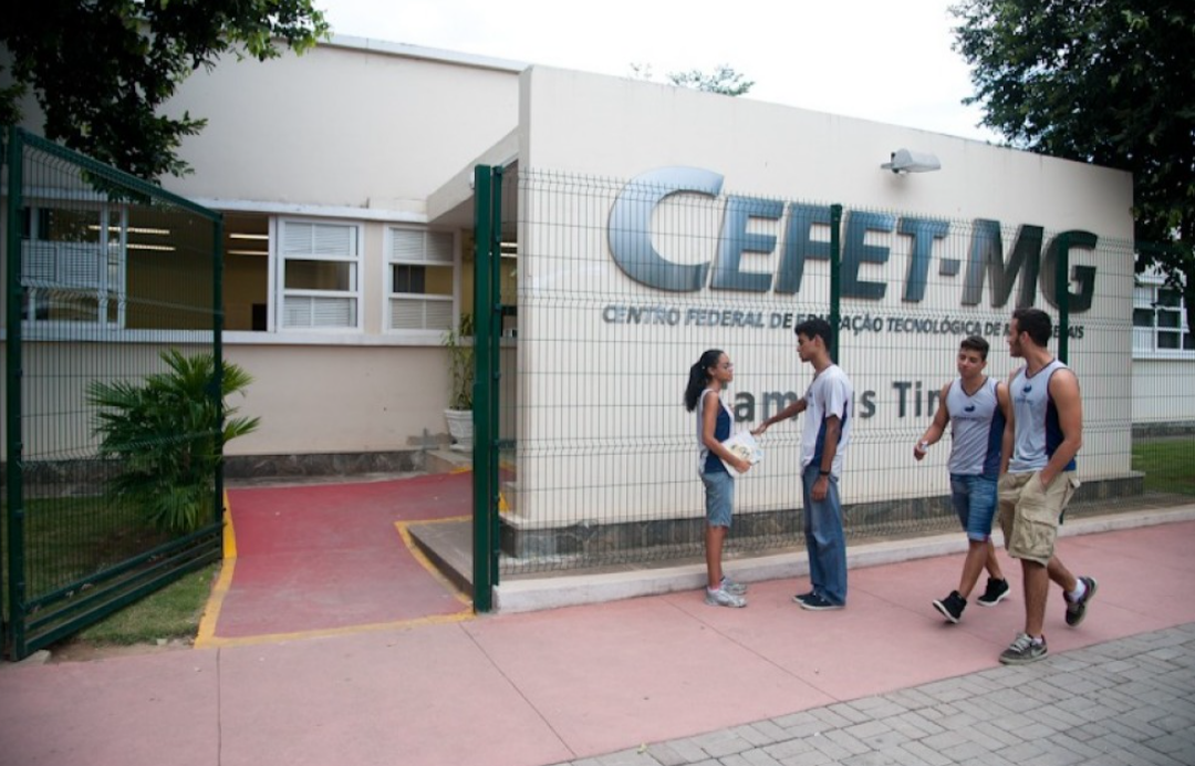 O Centro Federal de Educação Tecnológica de Minas Gerais (Cefet-MG) iniciou o período de inscrições para seu processo seletivo de cursos da Educação Pro...