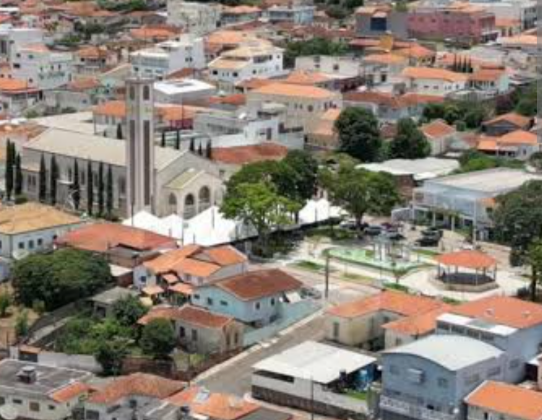 Em Jacuí, MG, o tema do apoio às gestantes tem sido objeto de reflexão no cotidiano da comunidade. O Portal Minas busca entender a percepção dos morador...
