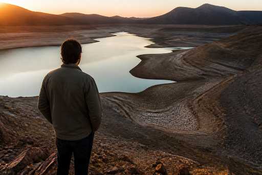 Minas Gerais enfrenta desde o início de 2026 um período de estiagem severa, resultando em uma preocupante diminuição do volume nos principais reservatór...