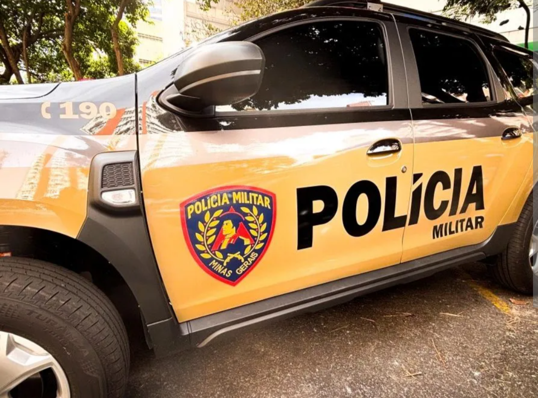 A cidade de Itacarambi, localizada no Norte de Minas Gerais, foi palco de uma profunda tragédia familiar na manhã do dia 14 de agosto de 2026. Um homem,...