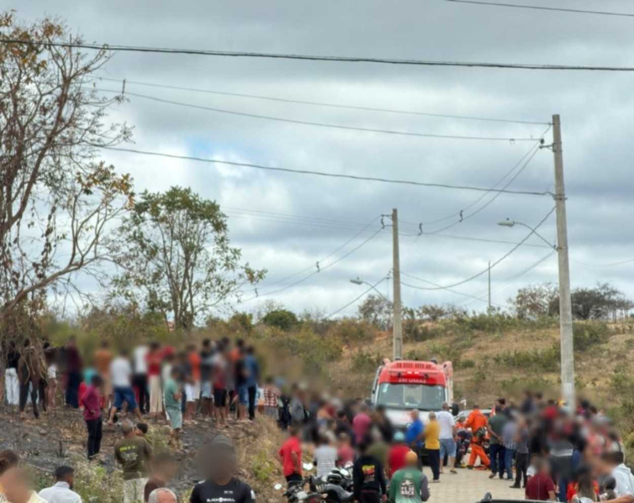 A cidade de Francisco Sá, localizada no Norte de Minas Gerais, foi palco de uma tragédia que comoveu a comunidade nesta segunda-feira, 17 de agosto de 2...