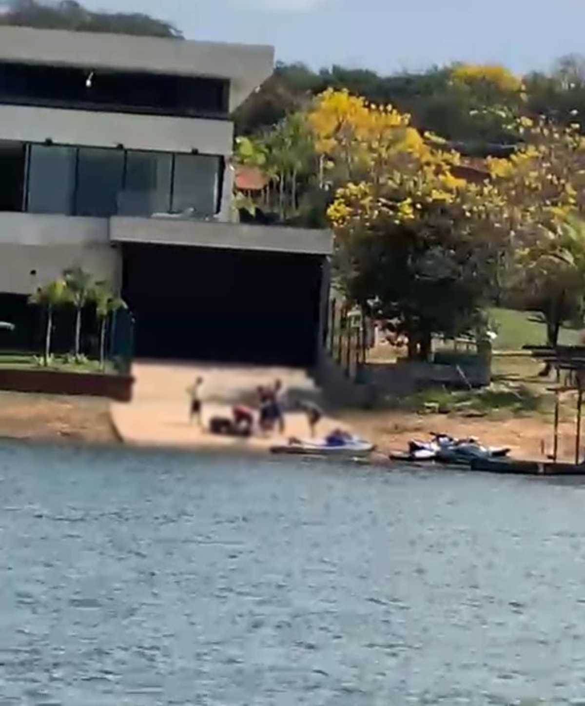 A Lagoa de Itaúna foi palco de uma fatalidade na tarde do dia 17 de agosto de 2026, por volta das 13h28. Um homem veio a óbito após sofrer um mal súbito...
