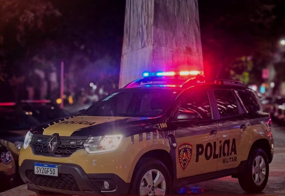Na madrugada de um dia recente, por volta de 0h40, o prefeito de Tiradentes, José Antônio, foi alvo de uma abordagem policial na BR-494, nas proximidade...