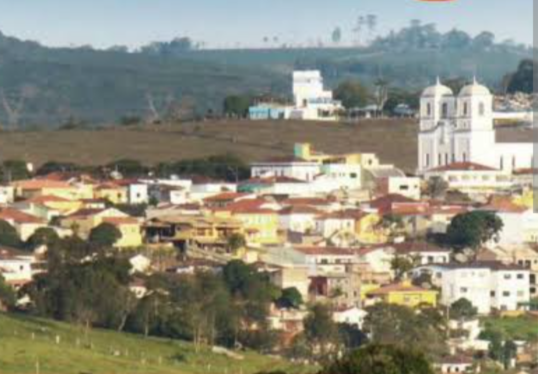 Um novo decreto municipal, estabelecido em Muzambinho, tem gerado considerável descontentamento entre os proprietários de bares e restaurantes da cidade...