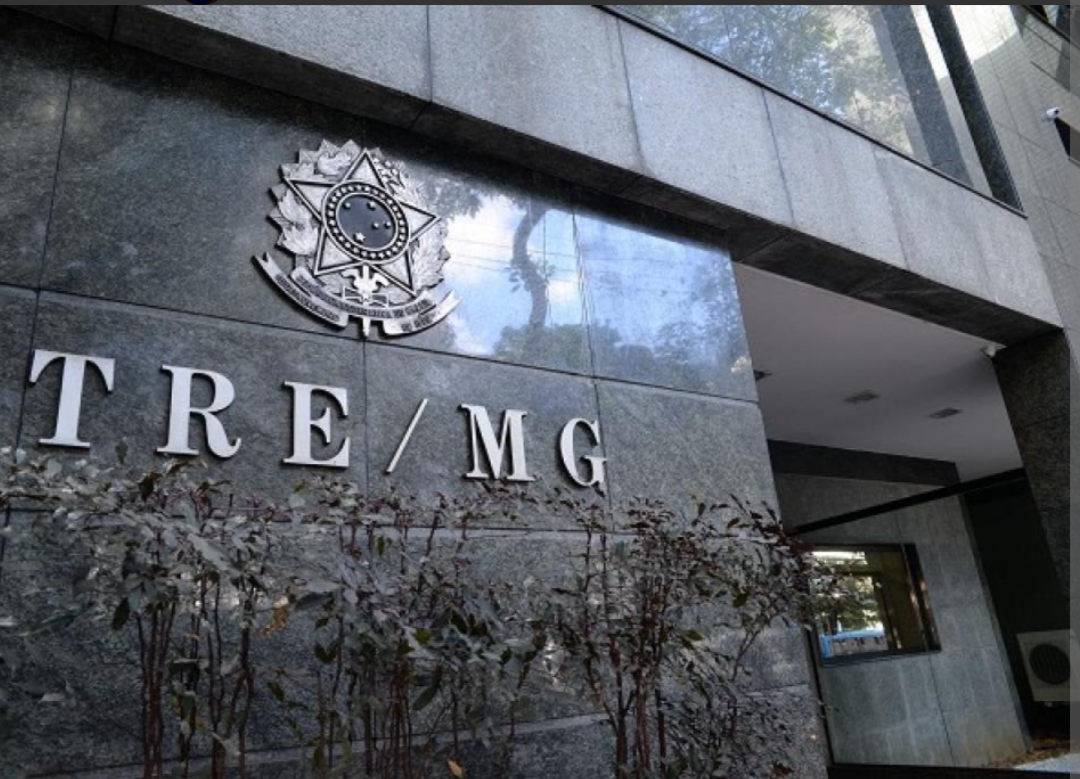 O Tribunal Regional Eleitoral de Minas Gerais (TRE-MG) decidiu, por unanimidade, rejeitar o recurso apresentado pela defesa do prefeito de Pocrane. A de...
