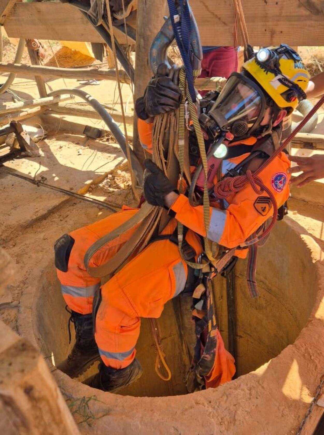 Um grave acidente resultou na morte de um operador em uma área de mineradora localizada na cidade de Bocaiuva, em Minas Gerais. A fatalidade foi registr...