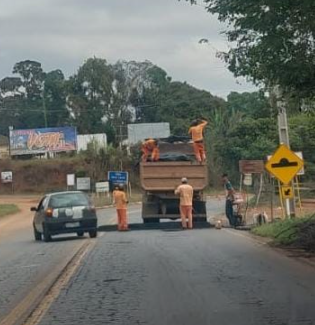 Após um período de intensa luta e diversas reclamações por parte dos moradores locais, foram instalados quebra-molas estratégicos na MG-129, popularment...