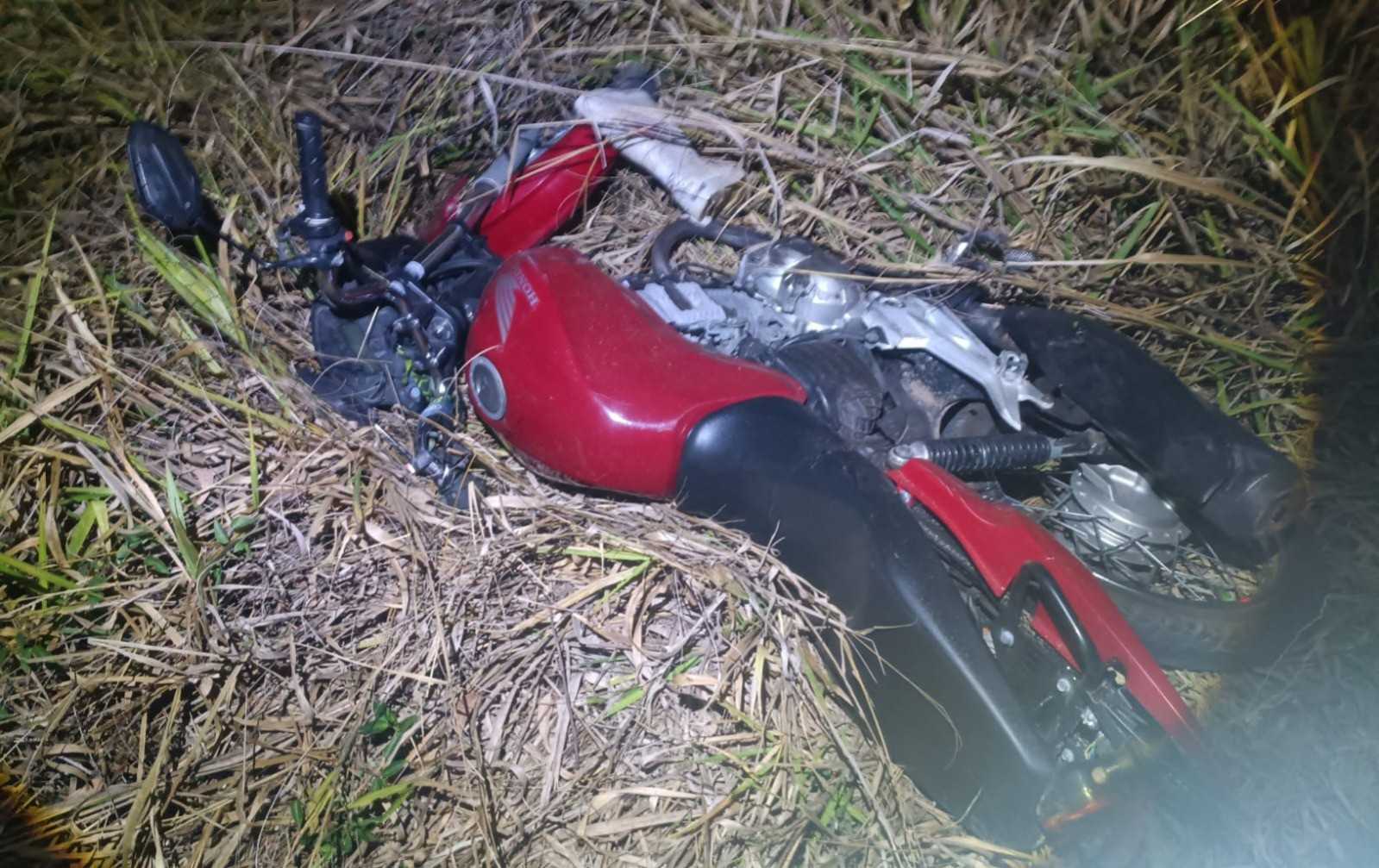 Um grave acidente de trânsito foi registrado na rodovia MG-252, no município de São Gonçalo do Pará, resultando na morte de um motociclista. A fatalidad...