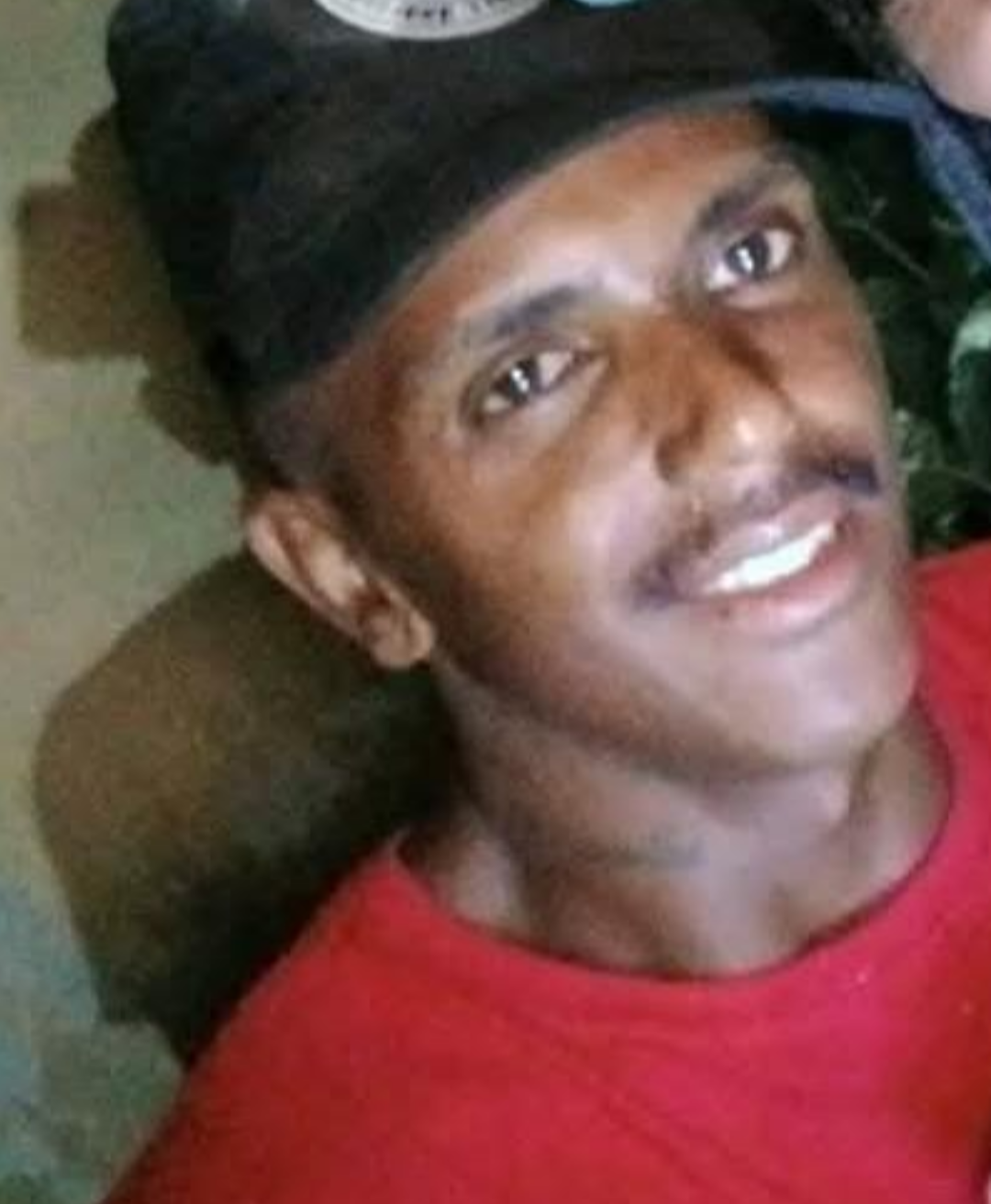 A cidade de Camanducaia está em alerta devido ao desaparecimento de Anderson da Silva Sena, de 26 anos. Ele foi visto pela última vez em 05 de junho de ...