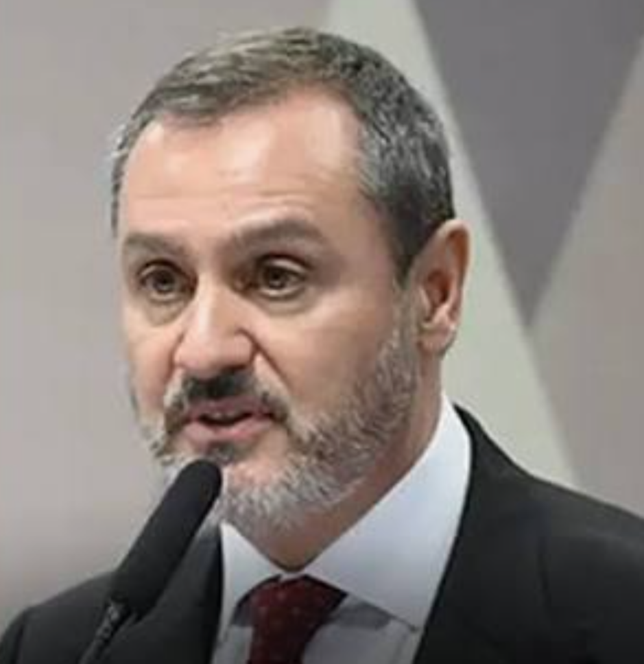A instabilidade no Supremo Tribunal Federal (STF) ganhou um novo capítulo nesta terça-feira (8), quando o ministro André Mendonça determinou o afastamen...