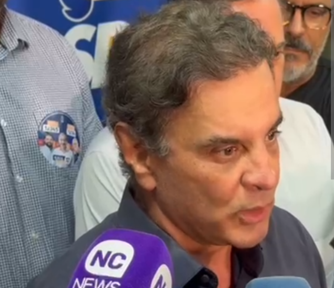 O deputado federal Aécio Neves, que busca uma vaga no Senado Federal por Minas Gerais pelo PSDB, incluiu em sua plataforma de campanha a defesa de refor...