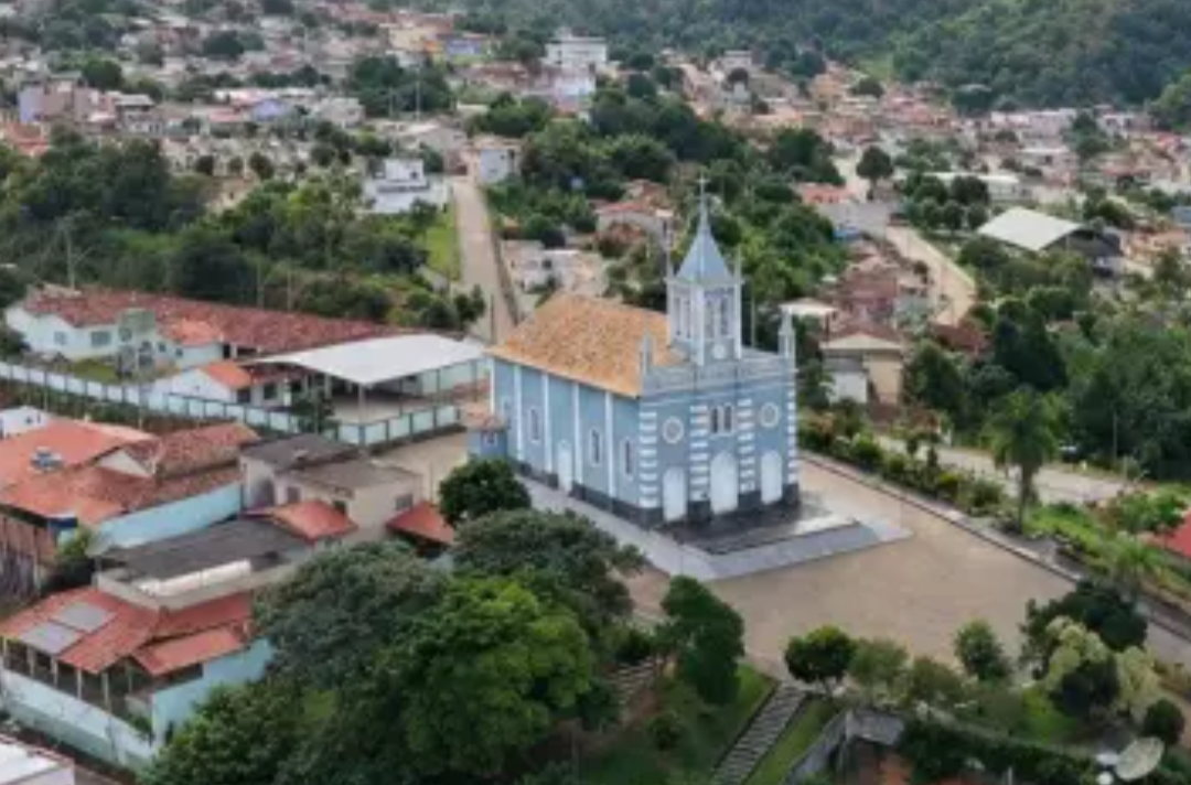 A Prefeitura de Campanário, município localizado no Vale do Rio Doce em Minas Gerais, lançou um concurso público com um total de 108 oportunidades de em...