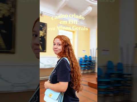 Achamos esse vídeo do canal Karolina Bernardes e pensamos: “isso vai render assunto”. Traz pra cá! A gente não perdeu tempo e trouxe o vídeo "Minas Gera...