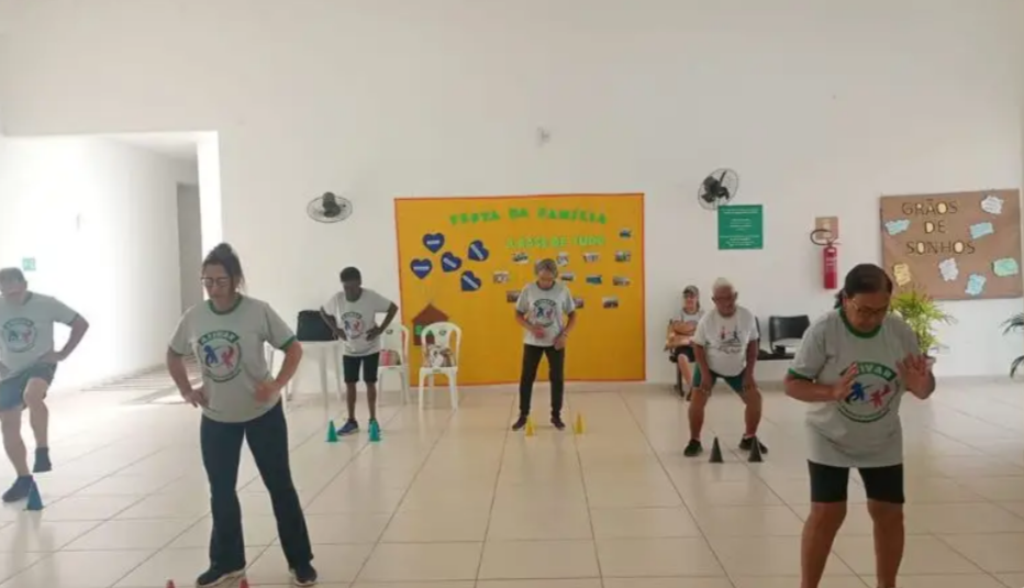 Santana do Paraíso, 1 de outubro de 2026 – Cerca de 160 idosos em Santana do Paraíso estão transformando suas rotinas através do Projeto Ativar. A inici...