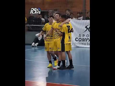 Saca só esse vídeo: produção do canal YouTube, publicado em 28/09/2026. A gente não perdeu tempo e trouxe o vídeo "Falcão: A majestade do futsal e seu l...