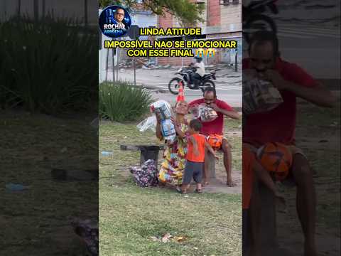 Caiu na rede esse vídeo do canal YouTube e resolvemos trazer pra cá. A gente não perdeu tempo e trouxe o vídeo "Solidariedade em vídeo: um impacto emoci...