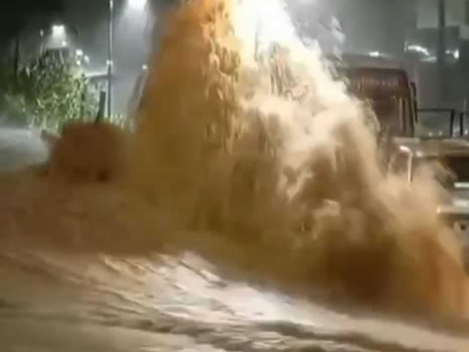 A cidade de Manhuaçu, localizada nos Vales de Minas Gerais, foi cenário de intensas chuvas na tarde de 2 de outubro de 2026, culminando em um quadro de ...