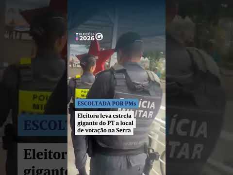 Um registro que circulou na internet nesta semana mostrou uma eleitora sendo escoltada por policiais militares em um local de votação na região da Serra...