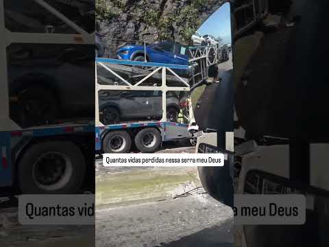 Achamos esse material de nossa produção e pensamos: “isso vai render assunto”. Traz pra cá! A gente não perdeu tempo e trouxe o conteúdo "Grave acidente...