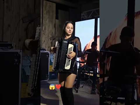 Esse aqui é pra você que curte conteúdo que rende conversa. Produção de nossa produção. A gente não perdeu tempo e trouxe o conteúdo "Por que essa músic...