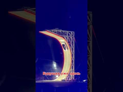 Uma cena impressionante está circulando e acende o debate sobre o **futuro da mobilidade** e a ousadia da engenharia automotiva. O registro exibe um car...