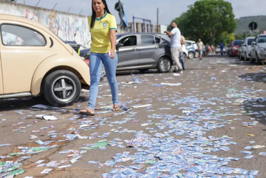 Com a aproximação do dia de votação neste domingo (25), é fundamental que os eleitores estejam cientes das regras eleitorais que regem o processo. Algum...