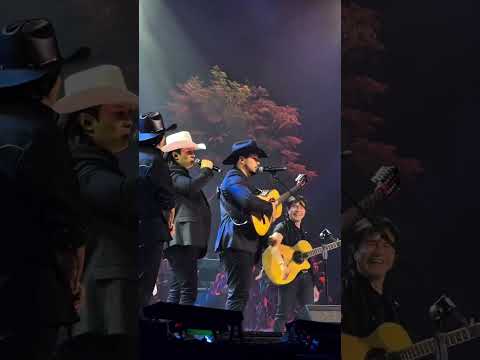 Uma noite inesquecível marcou Minas Gerais com o encontro de Chitãozinho & Xororó e Mayck & Lyan. As duplas uniram suas vozes para uma emocionante inter...