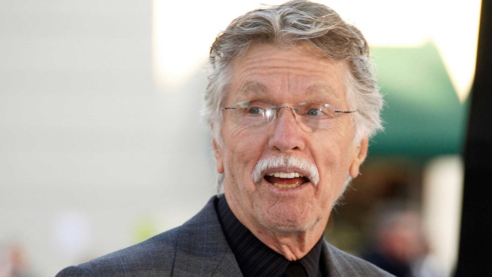 Aos 93 anos, morre Tom Skerritt, renomado ator de 'Top Gun' e 'Alien', por causas naturais
