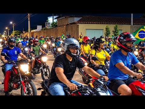Apoiadores de Flávio Bolsonaro em carreata movimentam Manga, MG